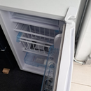 Frigobar Branco Agratto 90 Litros Compacto Mostruário 220V